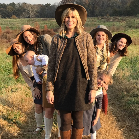 Meet your Posher, Allison - Picture 5 of 6